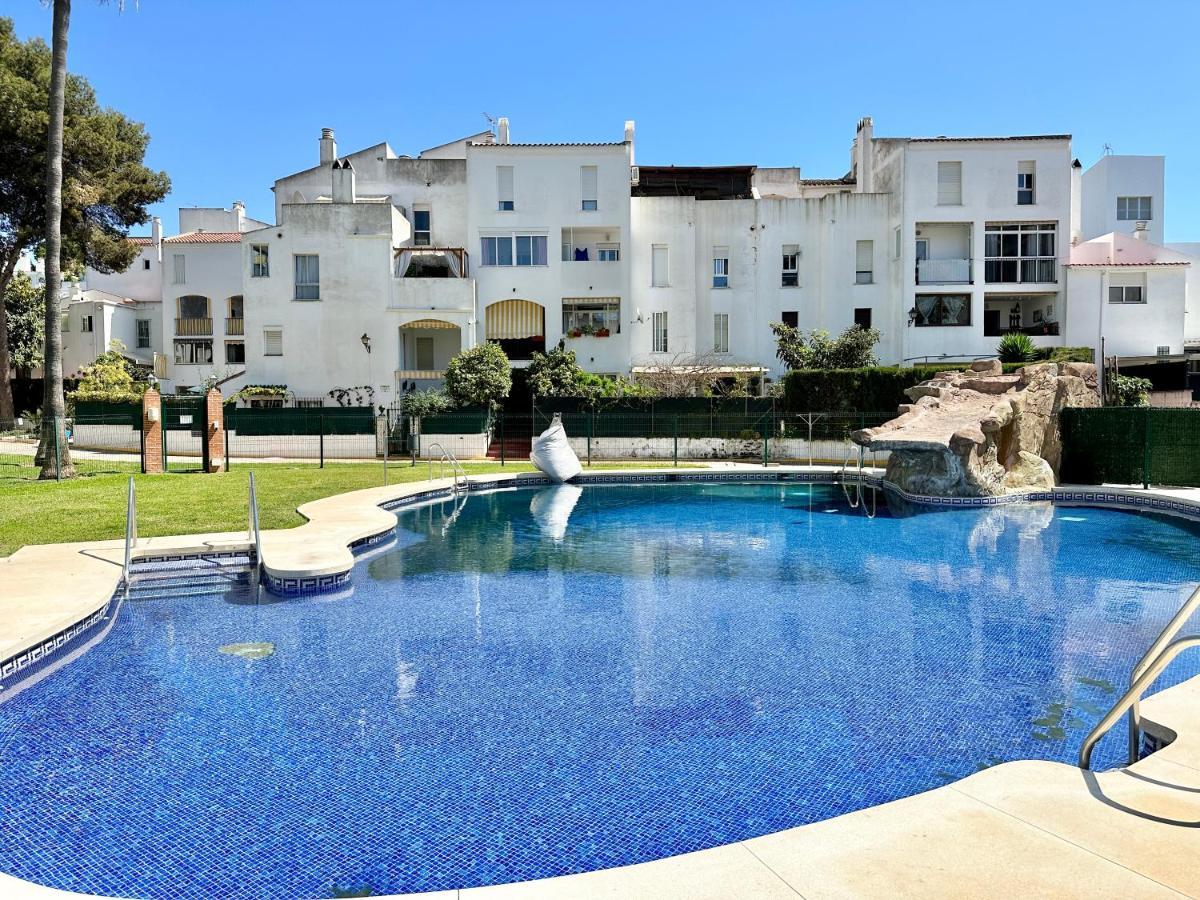 Family Home Near The Beach - Eaw Homes Марбеля Екстериор снимка